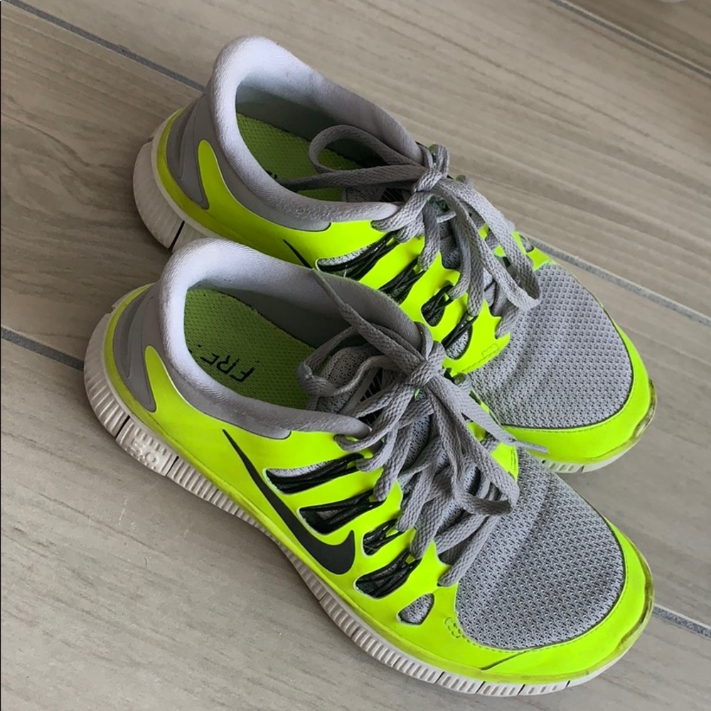 NIKE Women Sneakers Lime Yellow